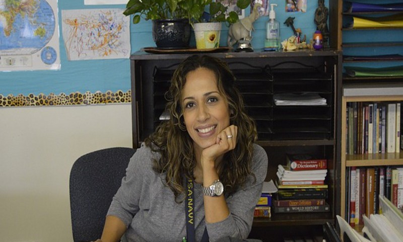 professora em sala de aula